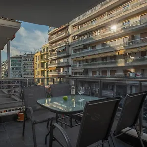 Ελέγξτε τη διαθεσιμότητα