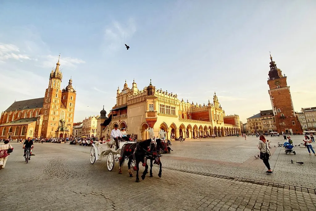 Libro Rooms Cracovia 0*,